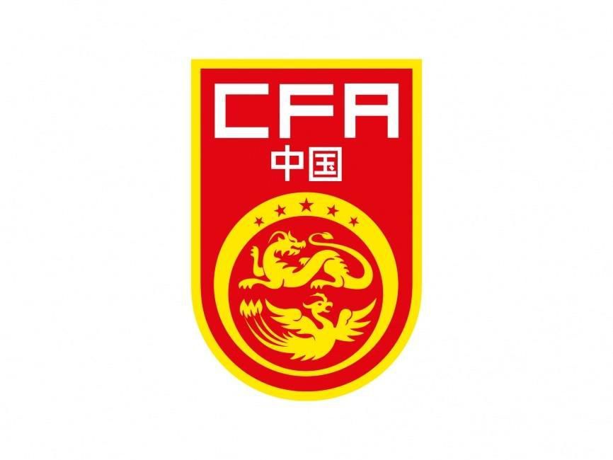 ”电影《云边有个小卖部》改编自张嘉佳同名小说，于6月22日正式开机，从初夏到初秋，历时一整个夏天，顺利完成了拍摄